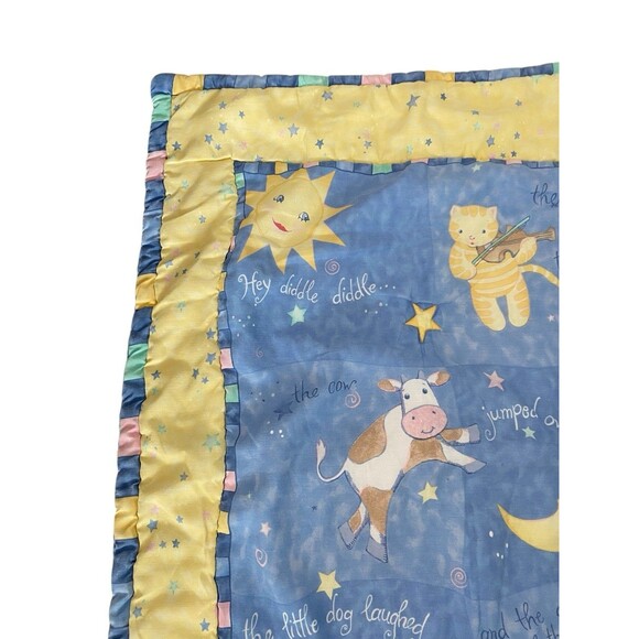 Kids Line Hey Diddle Diddle Baby Blanket 32" x 43" Nursery Rhyme - Picture 2 of 6